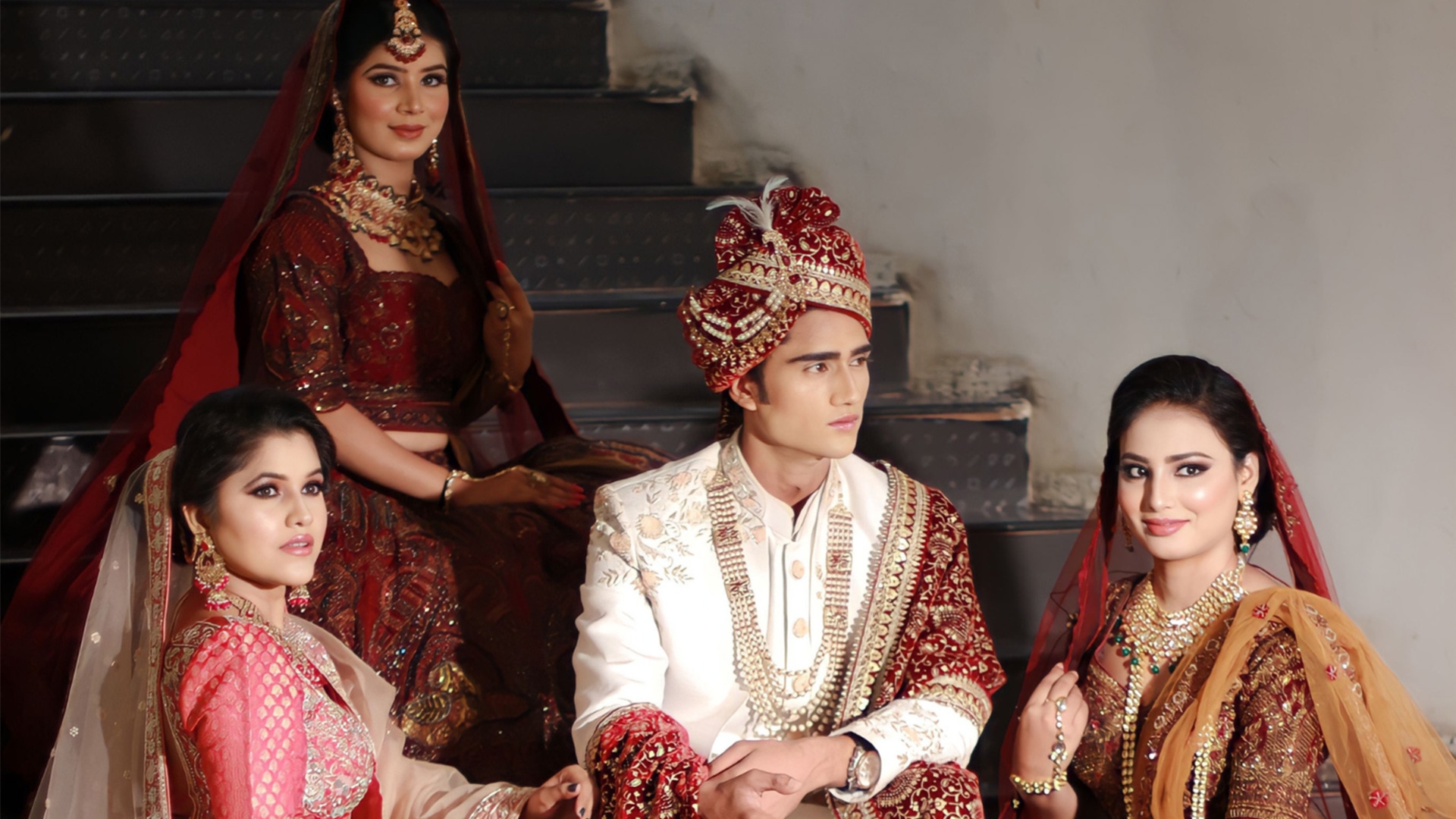 From an idea about renting fashion, Flyrobe, which was initially bootstrapped, now is the country’s first and largest fashion rental brand, ruling the ethnic or indutva rental space. It started with spending ₹2,700 as customer acquisition cost, only to earn ₹300 for the service; as against the current CAC being ₹400 and the AOV being ₹6,500.